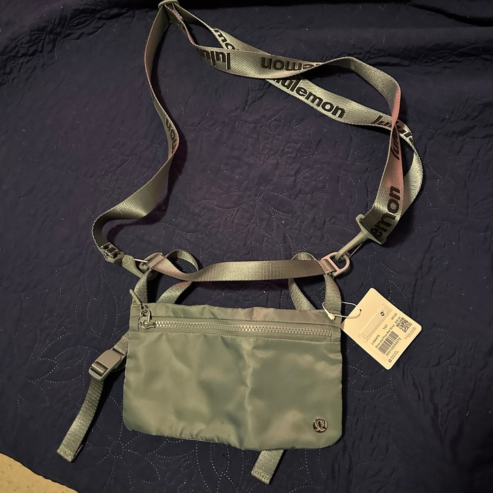 Lululemon Stow and Flow Mat Strap